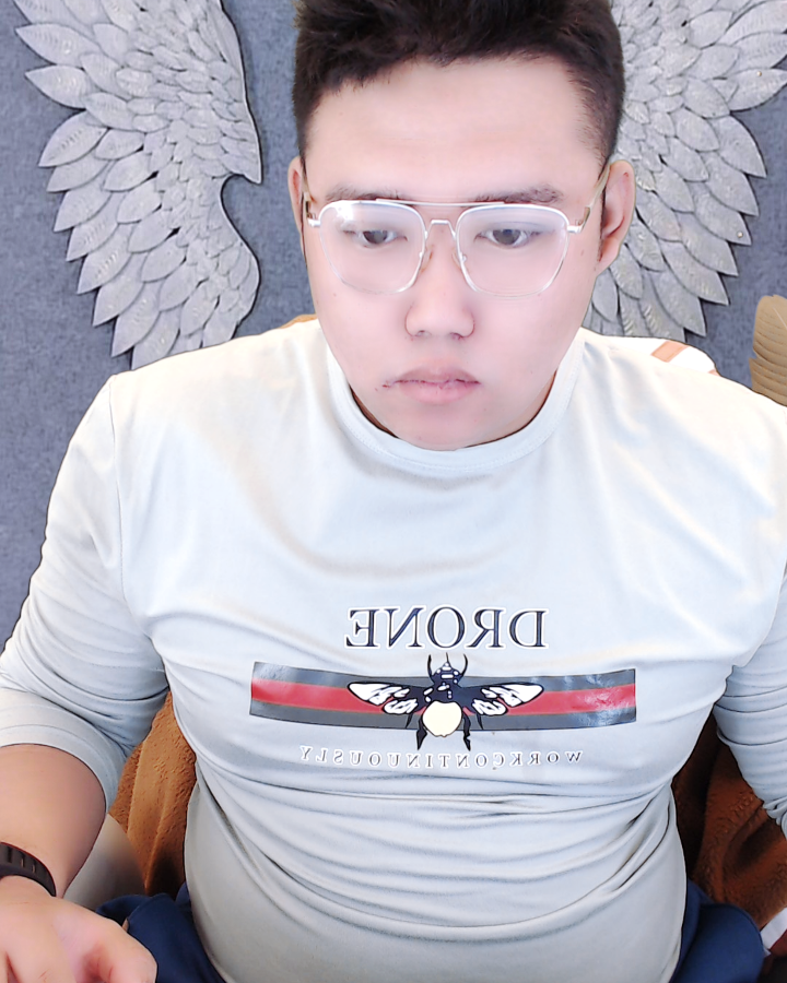 一个臭喊另类的   写词