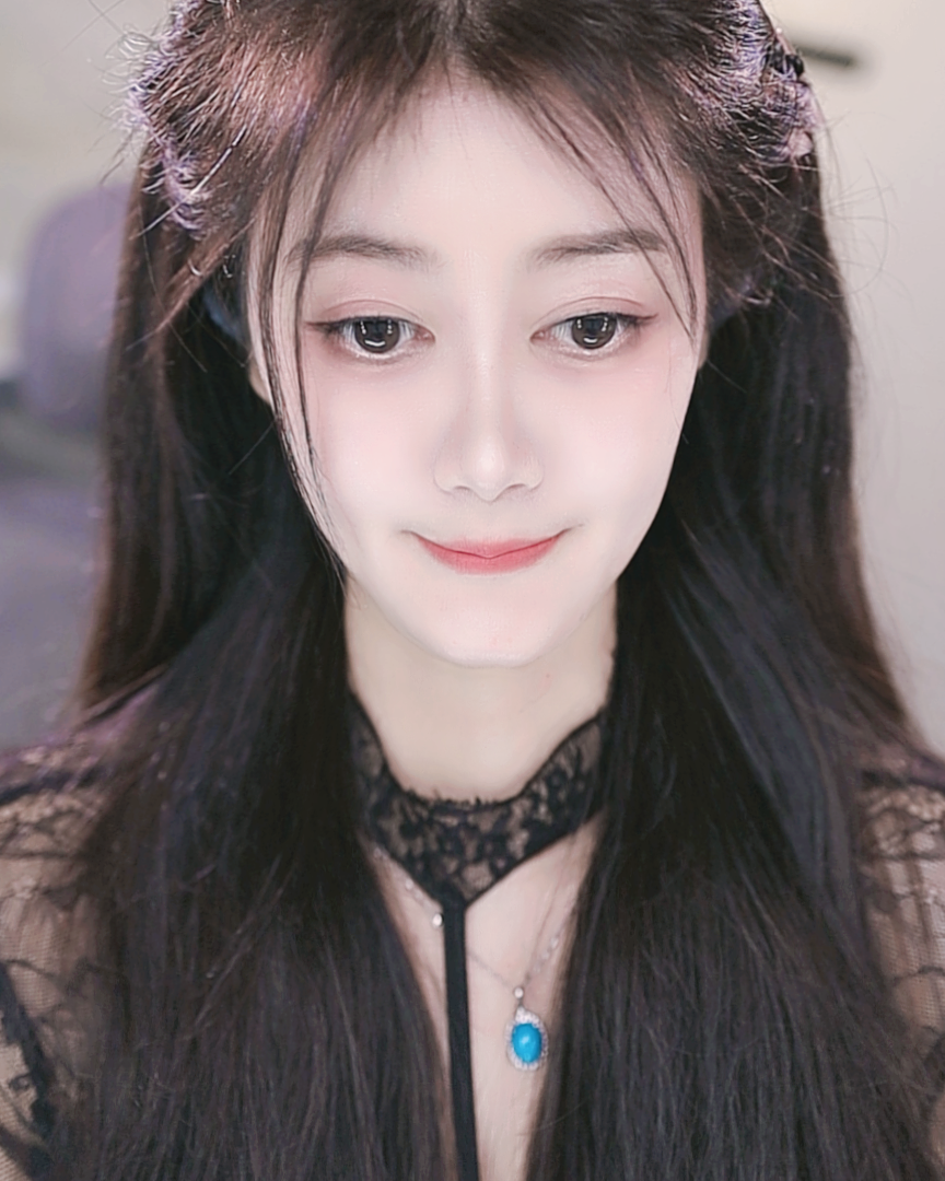 禾星咿吖 正在直播
