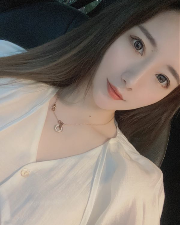 浙江瑶瑶 正在直播