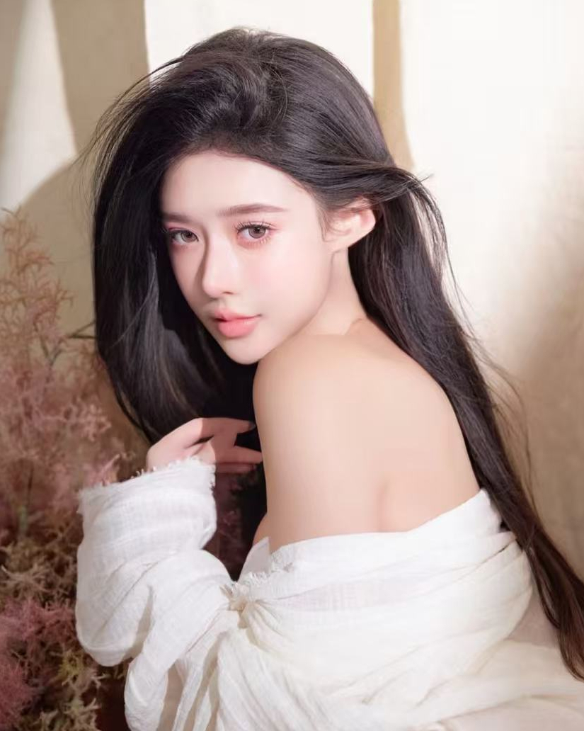 公主不一定养花~也会直播