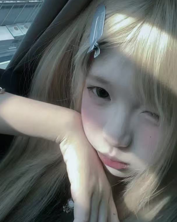 鱼盼盼.正在直播