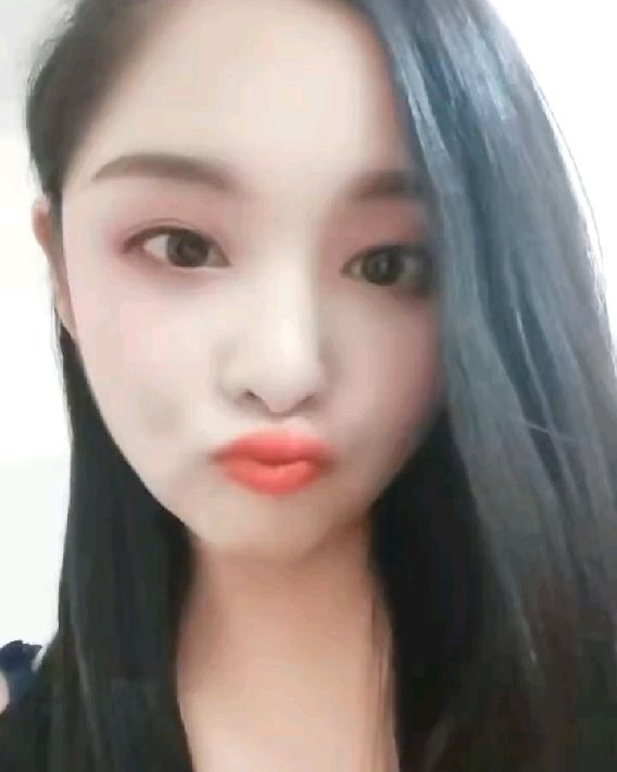 谁在？陪我一会吧