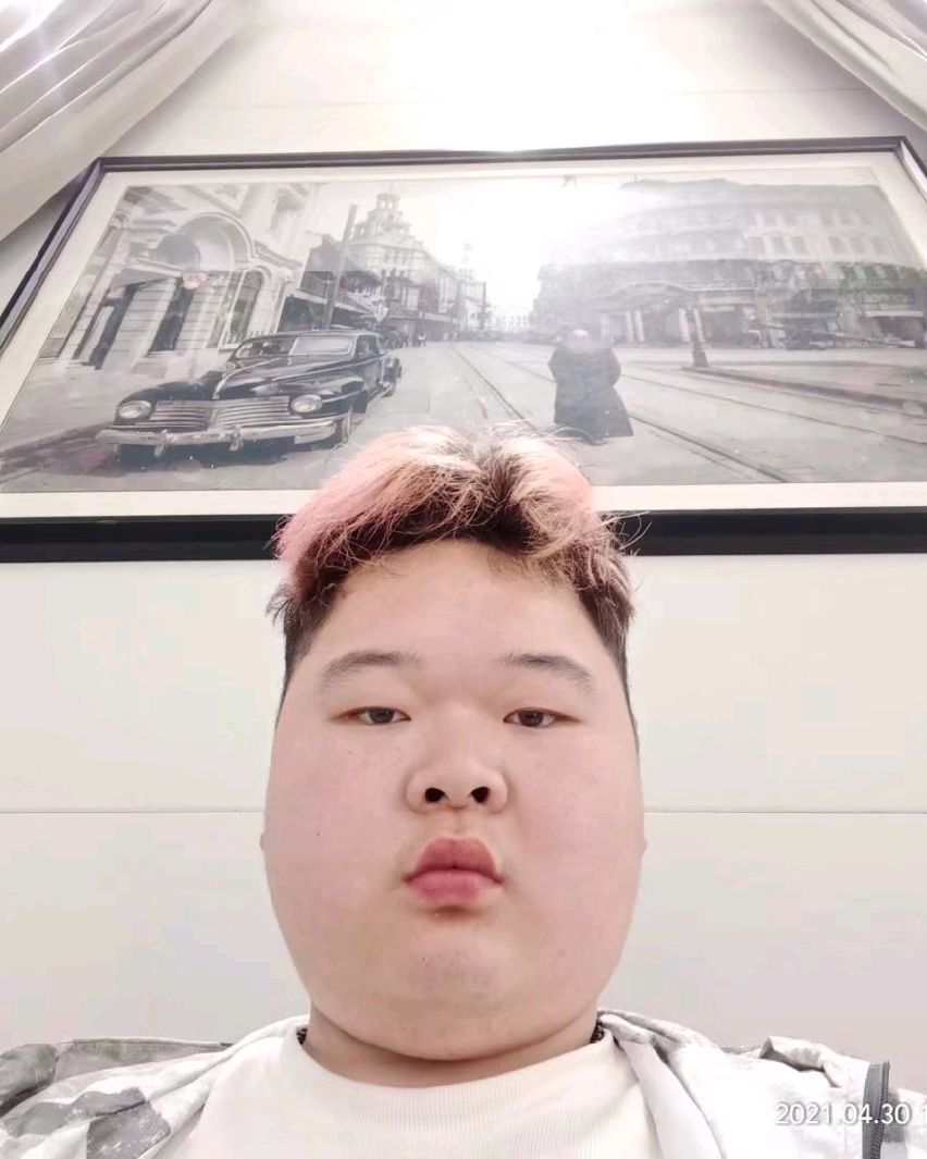 人气天王刘志恒