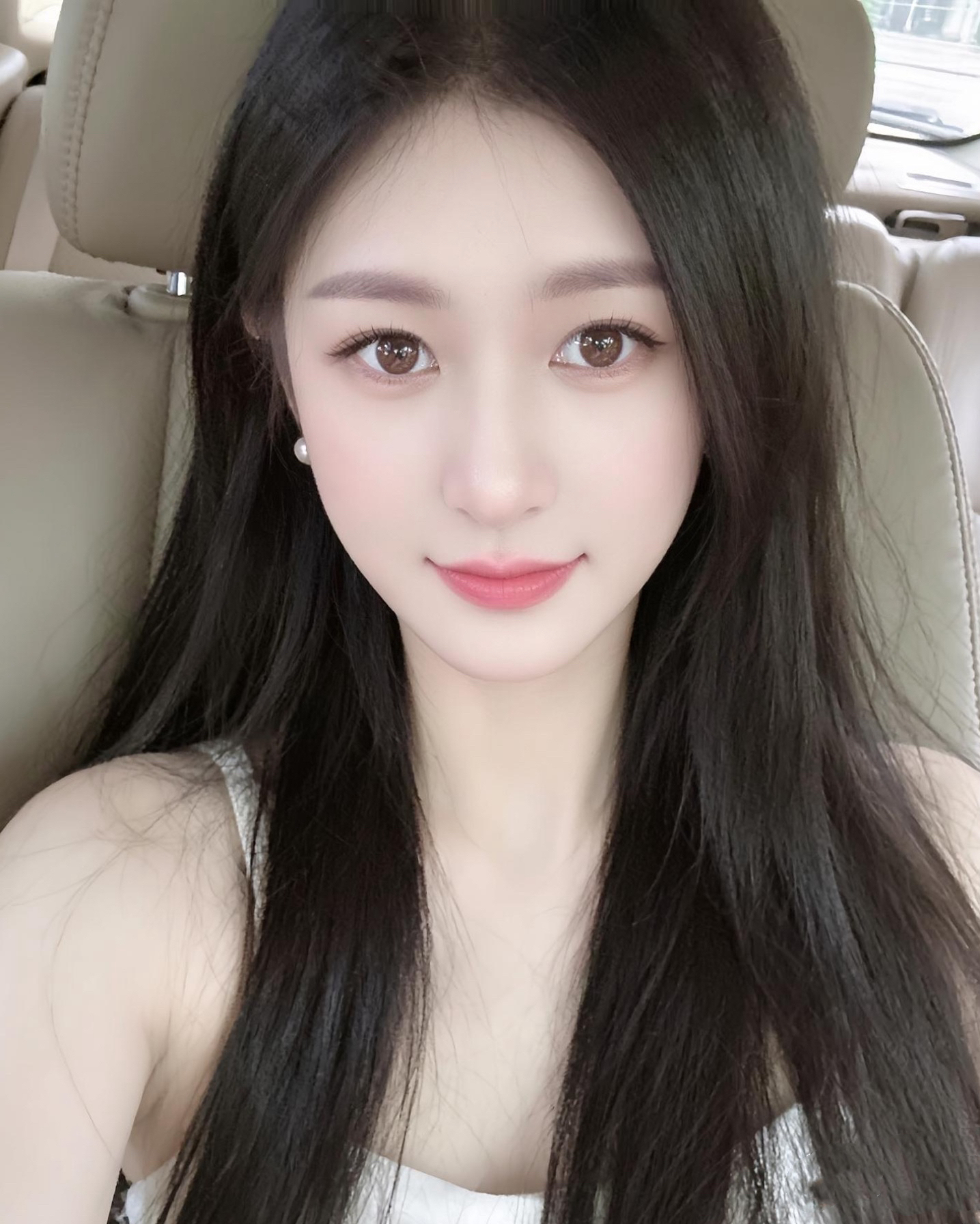 小红颜正在直播